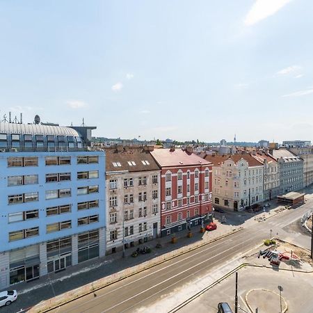 Brand New One Bedroom Apartment #54 In Brand New Building With Free Parking Prag Dış mekan fotoğraf